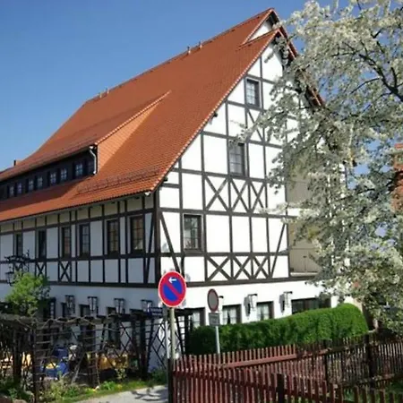 Zur Post Hotel 4*