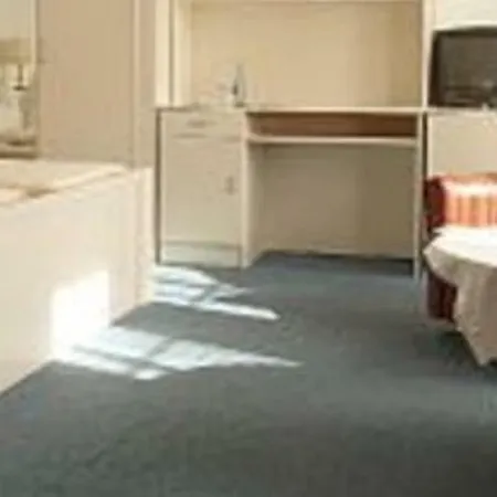 Hotel Mit Zur Post 4*