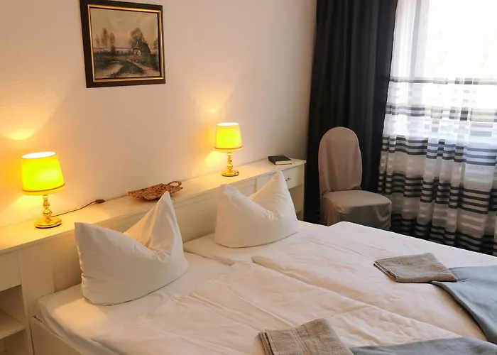 فندق Mit Zur Post