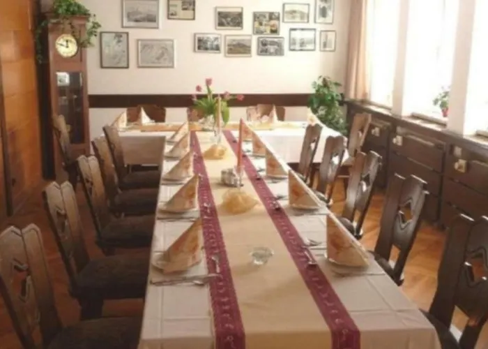 Mit Zur Post فندق 4*